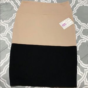 M Lularoe Cassie Skirt NWT
